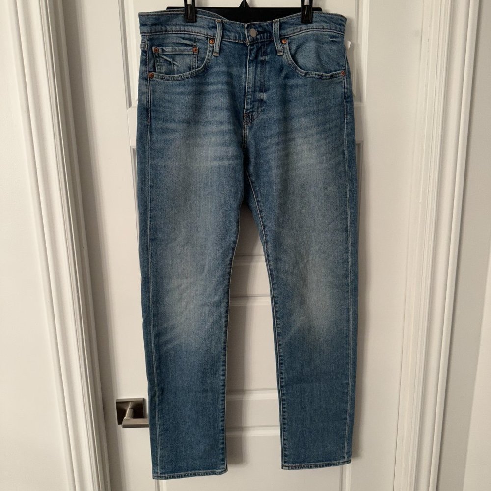 NWT - LEVI'S 502 Tapered-Fit Jeans - Light Blue